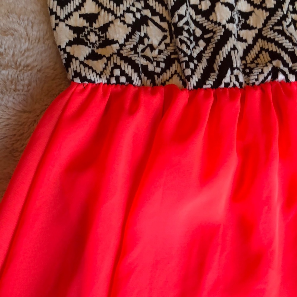 Aztec dress - Picture 3 of 7